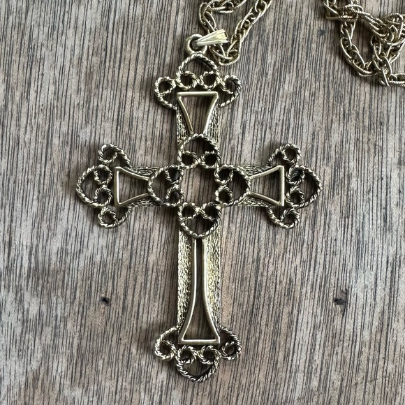 Vintage 1970s Sarah Coventry Limited Edition xl cross pendant necklaces main image 3